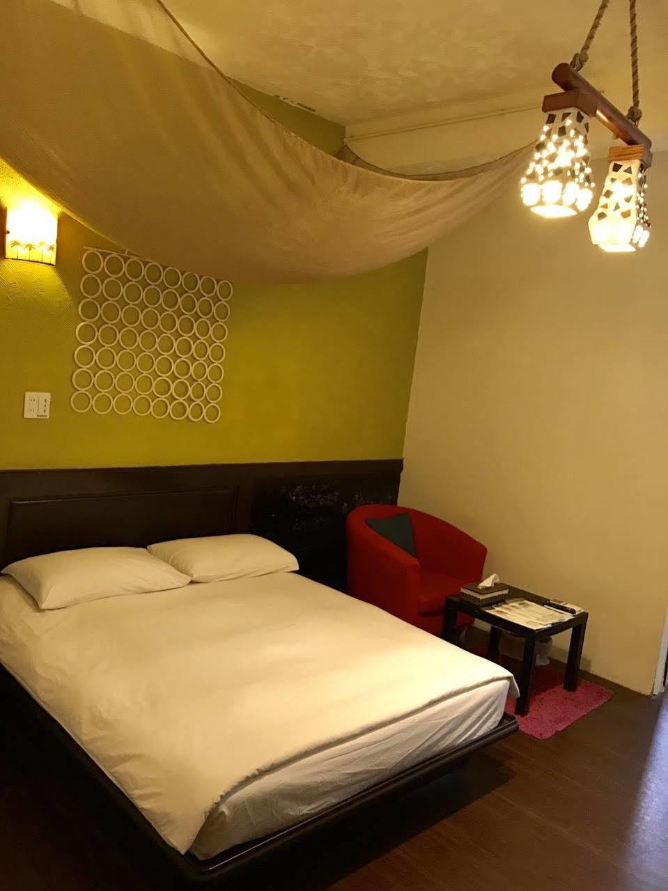 Love Hostel Tainan Dış mekan fotoğraf